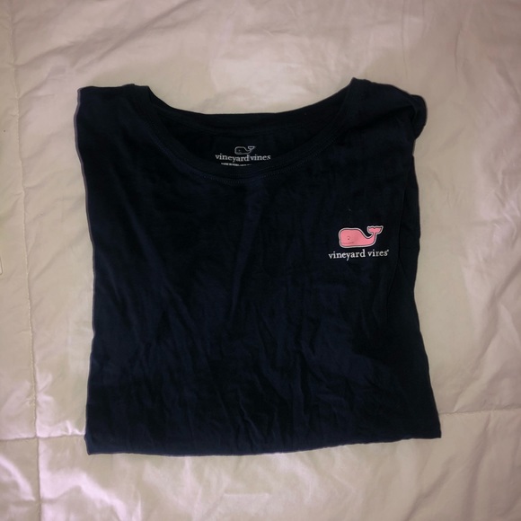 Vineyard Vines tee - Picture 1 of 3
